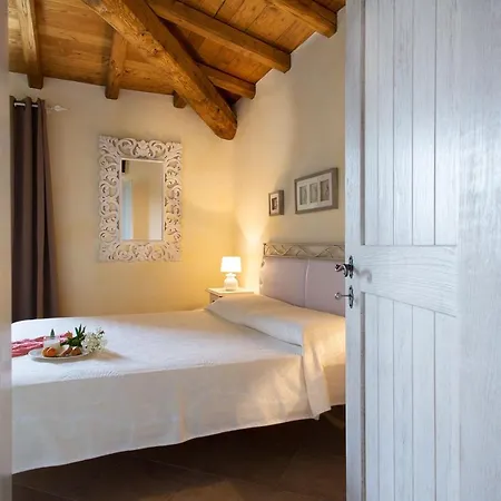 Maresol Villa